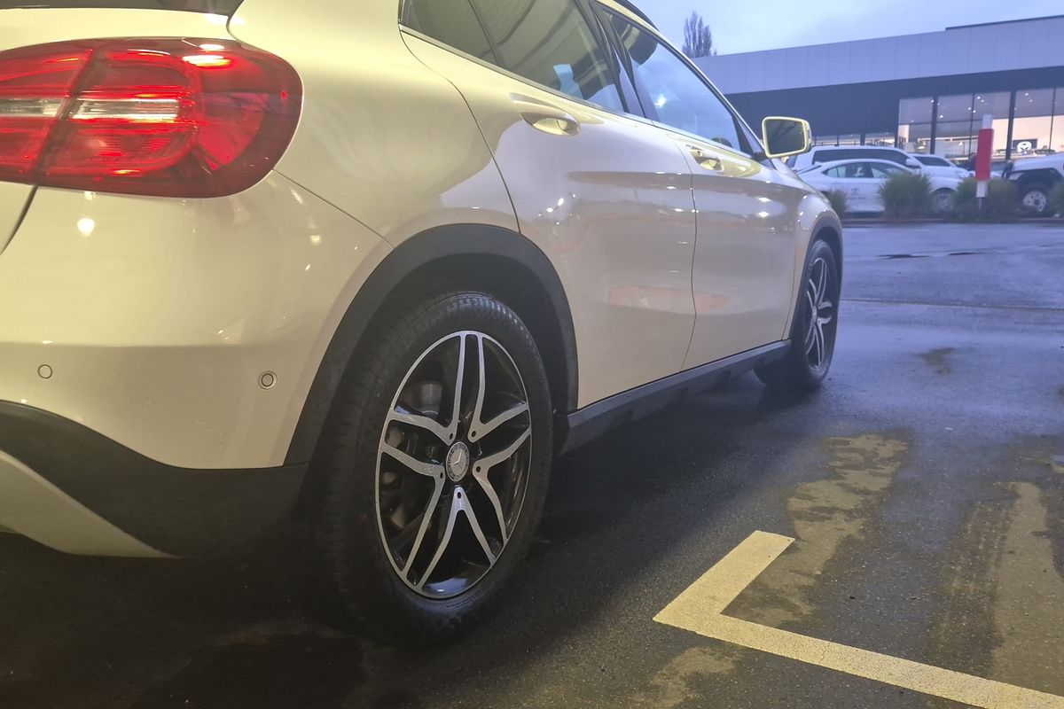 2017 Mercedes-Benz GLA GLA180 X156