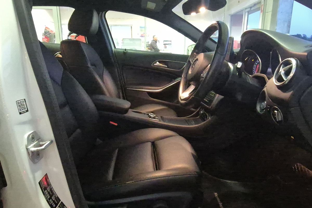 2017 Mercedes-Benz GLA GLA180 X156