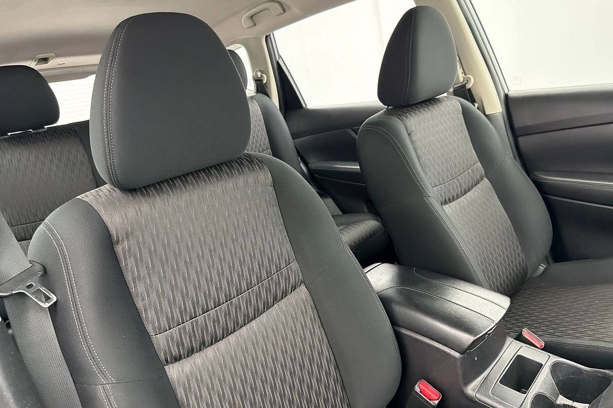 2021 Nissan X-TRAIL ST T32