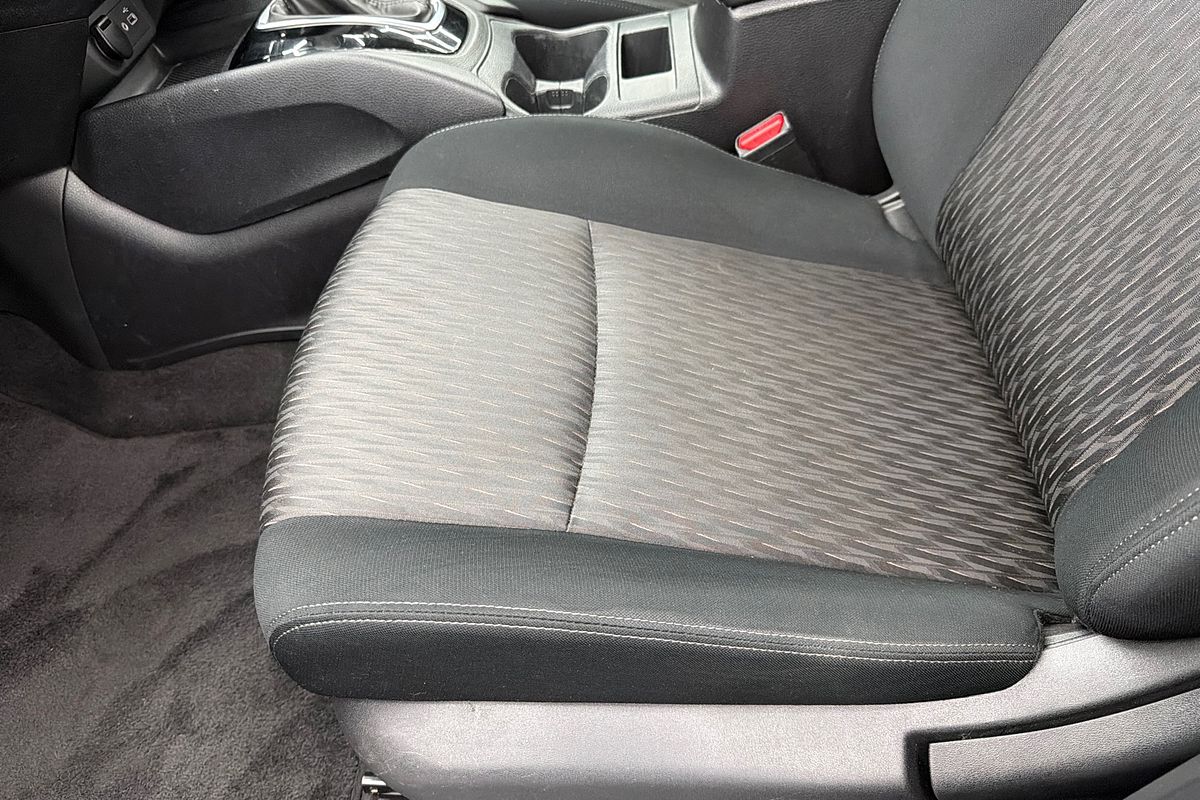 2021 Nissan X-TRAIL ST T32