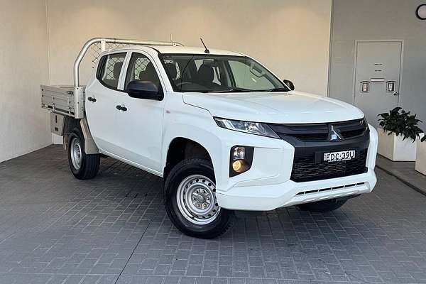 2019 Mitsubishi Triton GLX MR 4X4