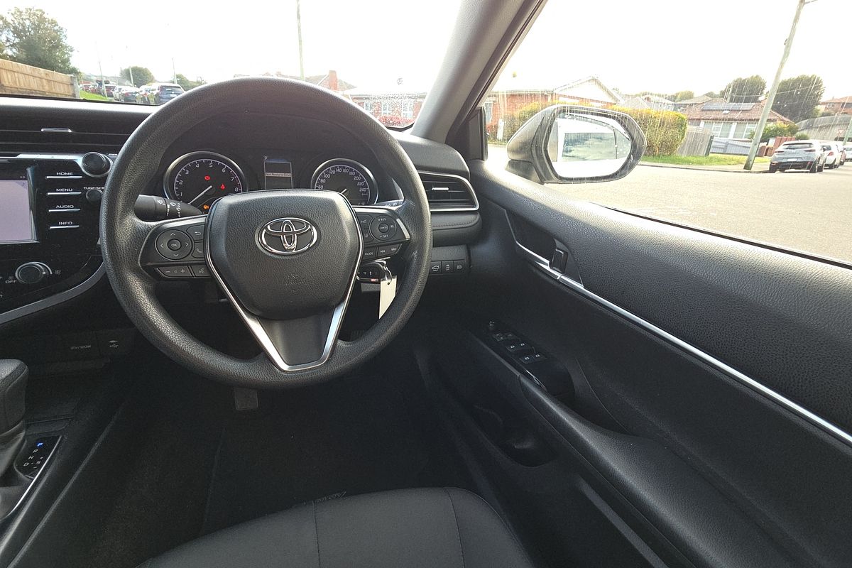 Camry Ascent 2.5L Petrol Automatic Sedan 2V62140 002