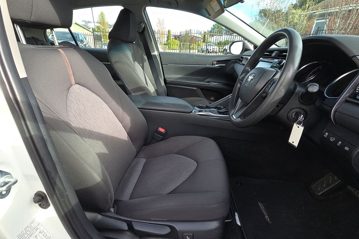 Camry Ascent 2.5L Petrol Automatic Sedan 2V62140 002