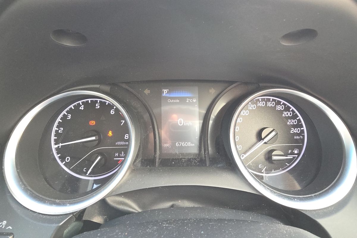 Camry Ascent 2.5L Petrol Automatic Sedan 2V62140 002