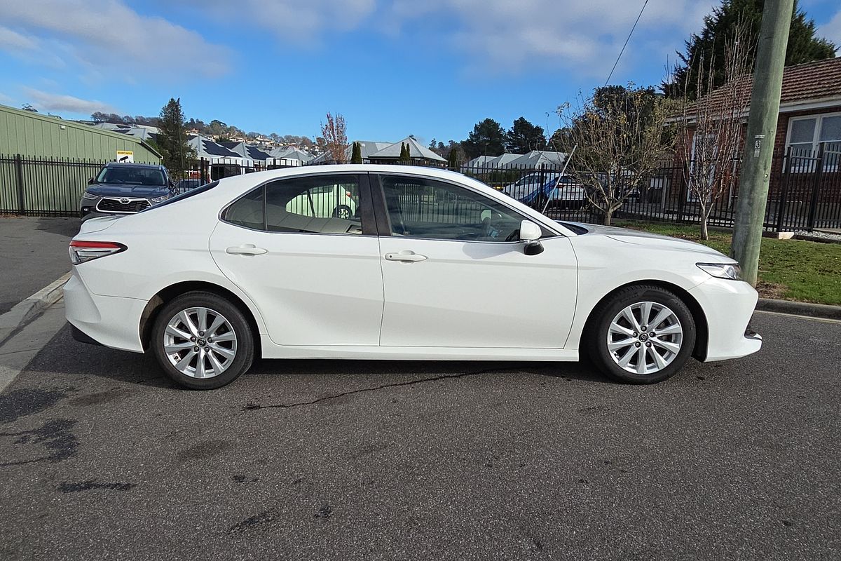 Camry Ascent 2.5L Petrol Automatic Sedan 2V62140 002