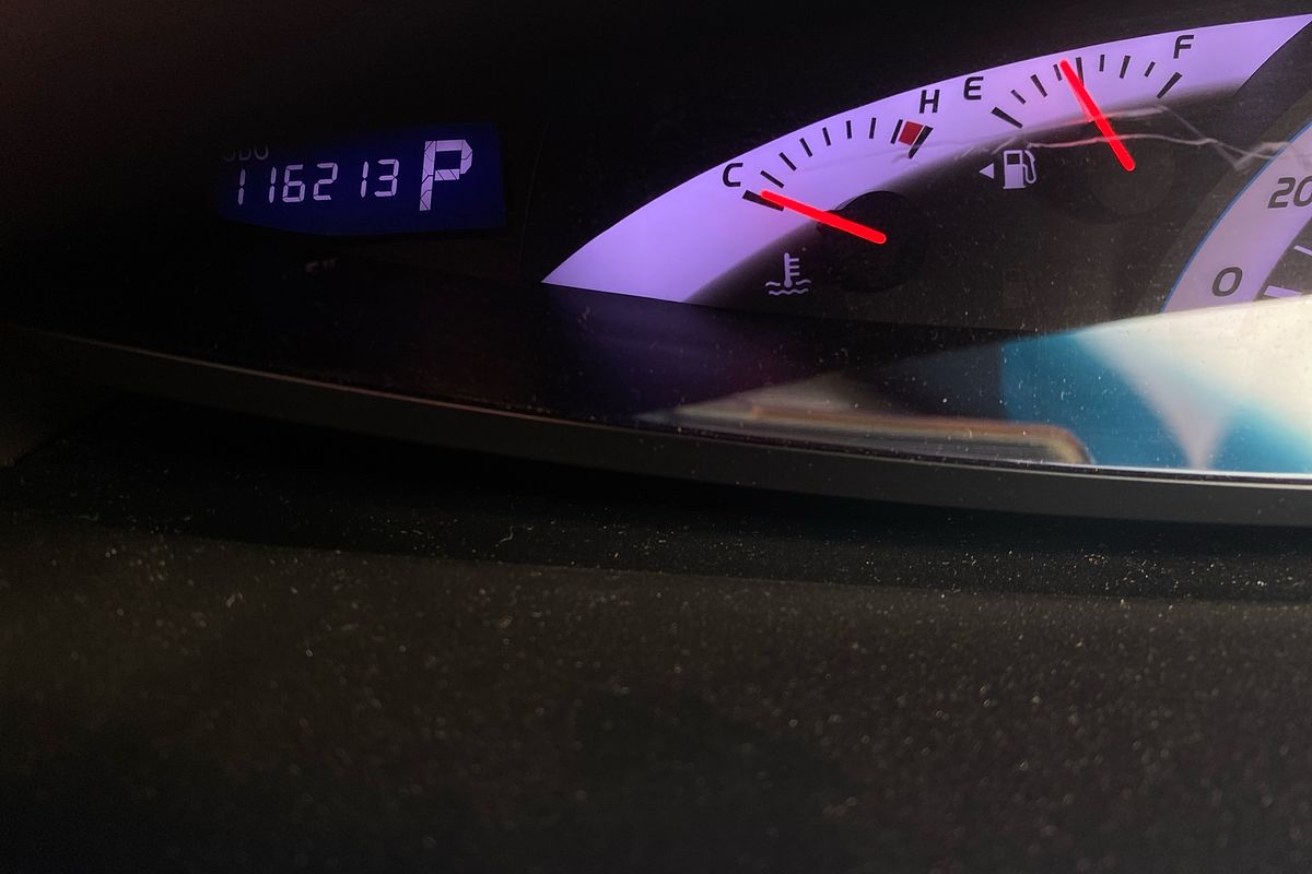 GLI 2.4L Petrol CVT People Mover