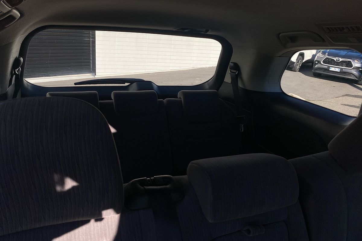GLI 2.4L Petrol CVT People Mover