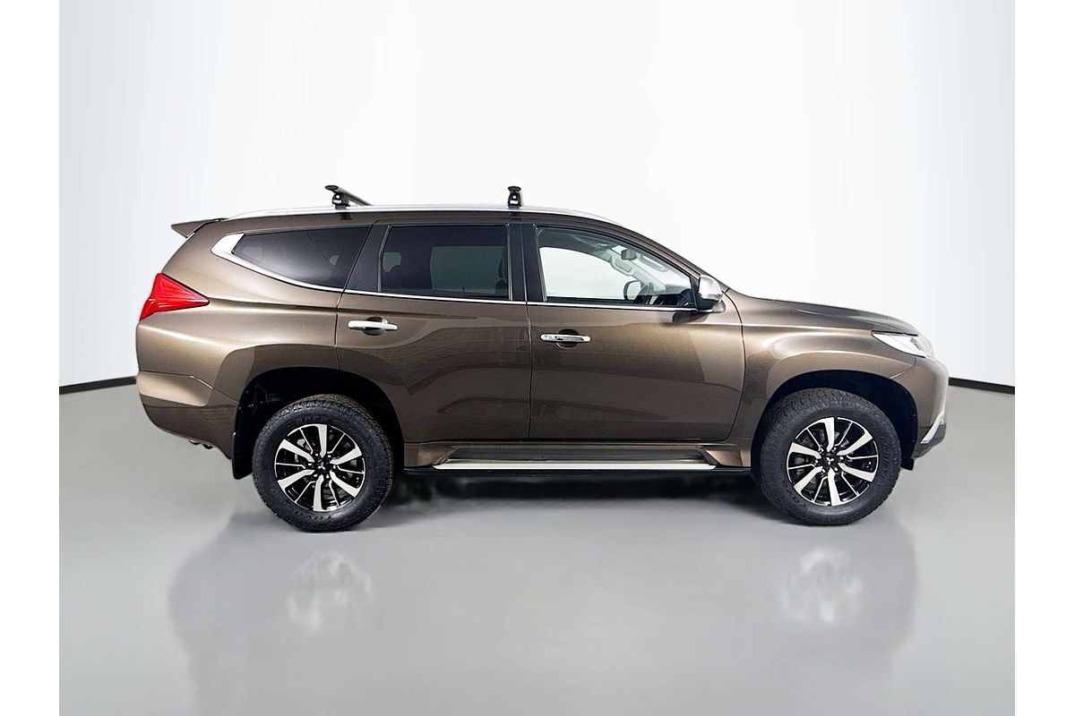 2017 Mitsubishi Pajero Sport GLS QE