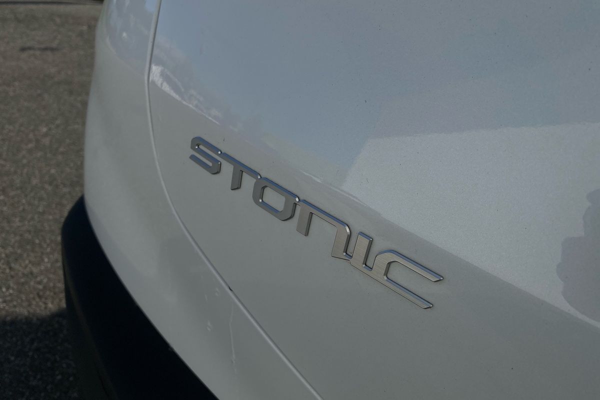 MY24 Kia Stonic CUV S Auto Wagon (H8W5K461FBB0QV)