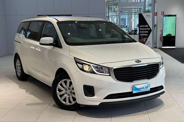 2017 Kia Carnival S YP