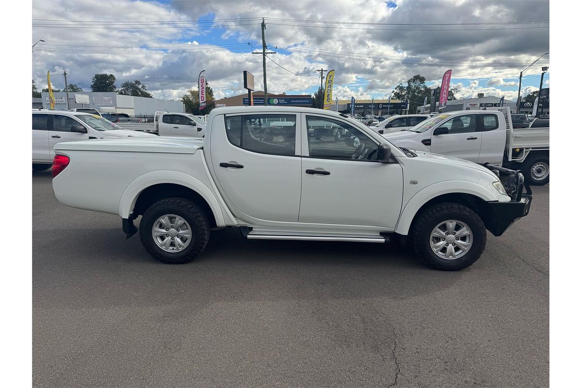 2015 Mitsubishi Triton GLX (4x4) MN MY15 4X4