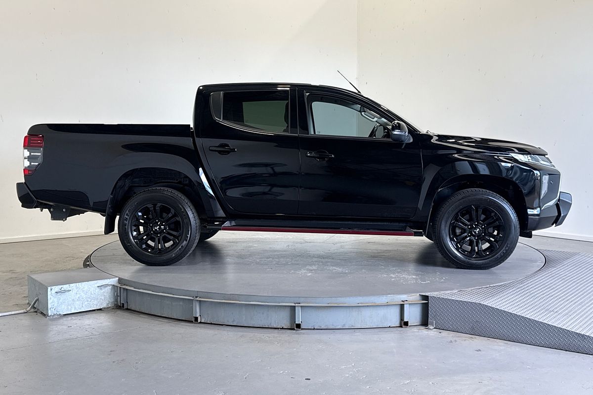 2022 Mitsubishi Triton GLX MR