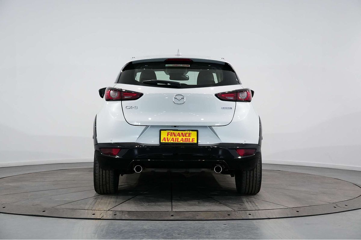 2022 Mazda CX-3 Akari LE DK