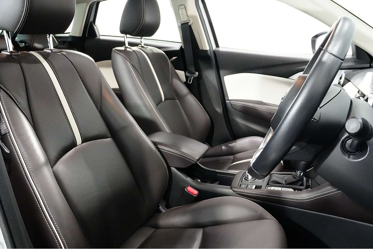 2022 Mazda CX-3 Akari LE DK