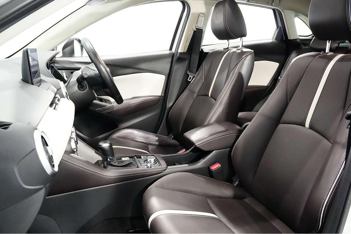 2022 Mazda CX-3 Akari LE DK
