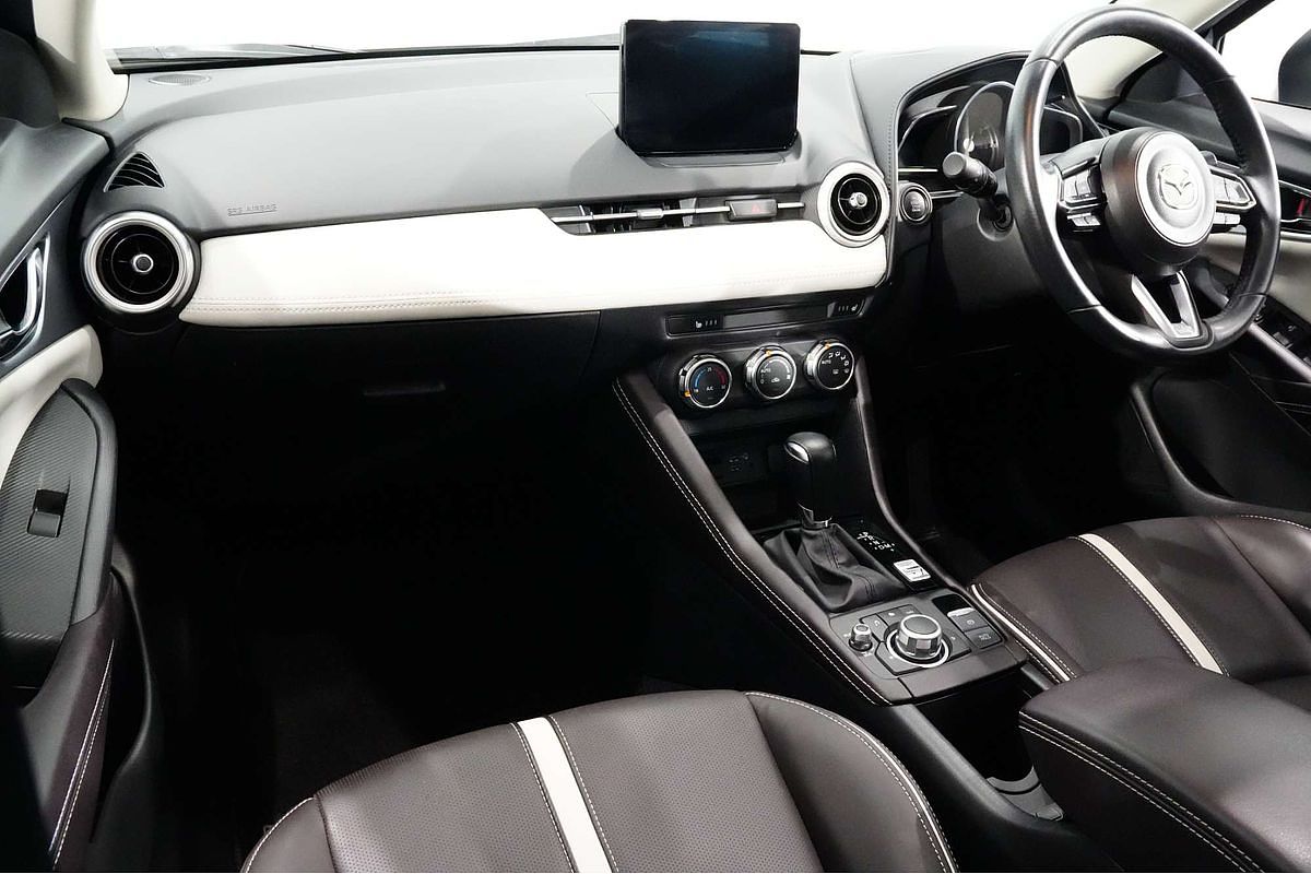2022 Mazda CX-3 Akari LE DK
