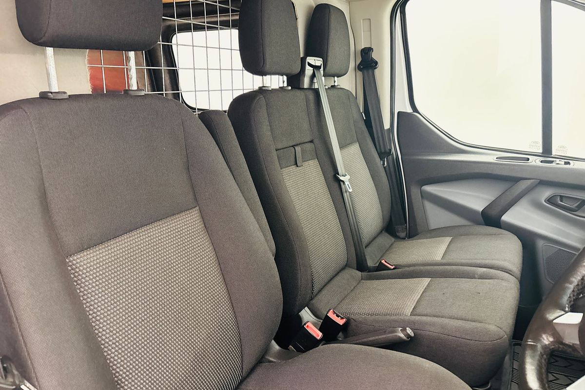 Ford TRANSIT TR CUSTOM 2017.25 VAN 290S FWD 2.0L I4 D 6A