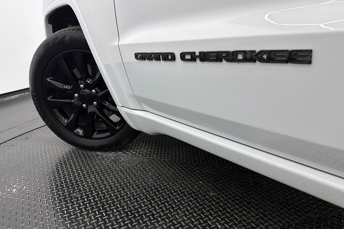 2020 Jeep Grand Cherokee Night Eagle WK