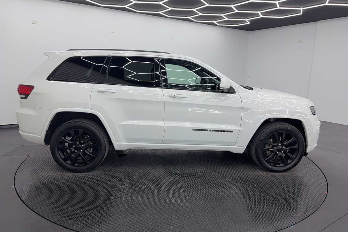 2020 Jeep Grand Cherokee Night Eagle WK