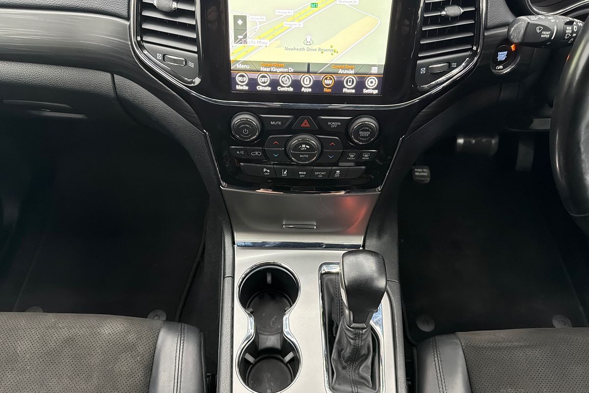 2020 Jeep Grand Cherokee Night Eagle WK