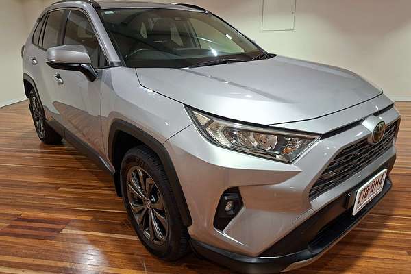 2022 Toyota RAV4 GXL MXAA52R