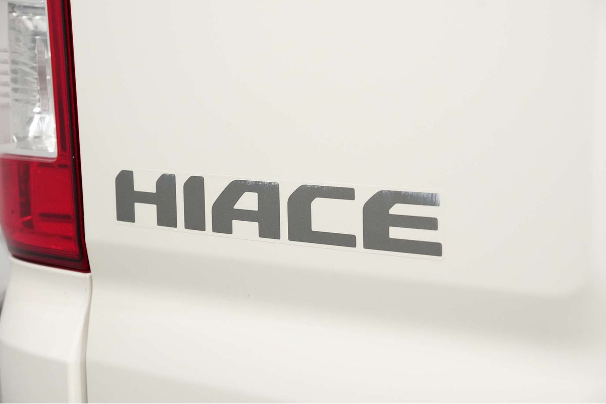 2022 Toyota Hiace GDH300R LWB