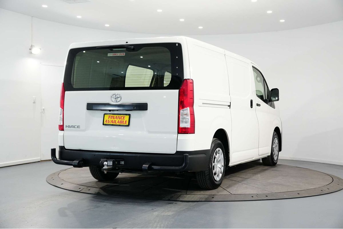 2022 Toyota Hiace GDH300R LWB