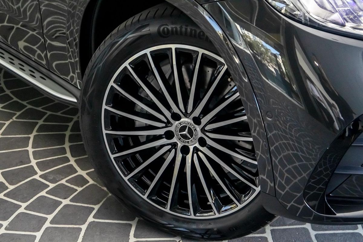 X254 806+056MY GLC300 WAG 9G 9 sp 2.0T/17kW