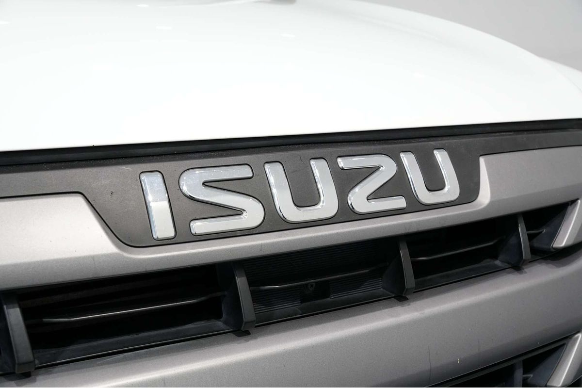 2020 Isuzu D-MAX SX High Ride Rear Wheel Drive