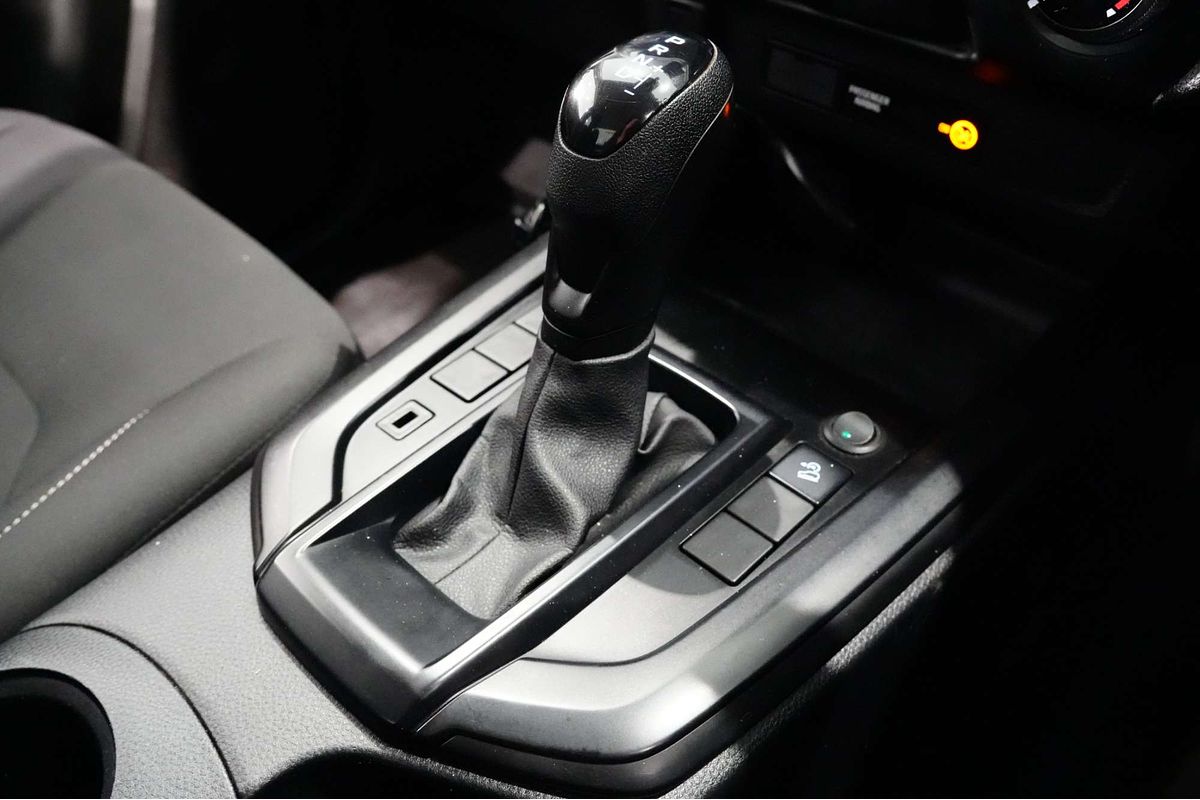 2020 Isuzu D-MAX SX High Ride Rear Wheel Drive