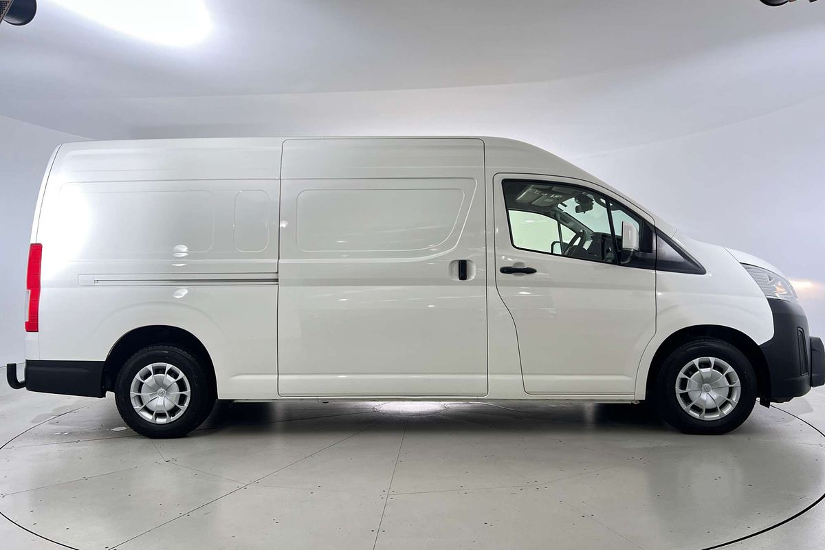 2022 Toyota Hiace Van SLWB 2.8L T Diesel Automatic GDH320R ELWB High Roof