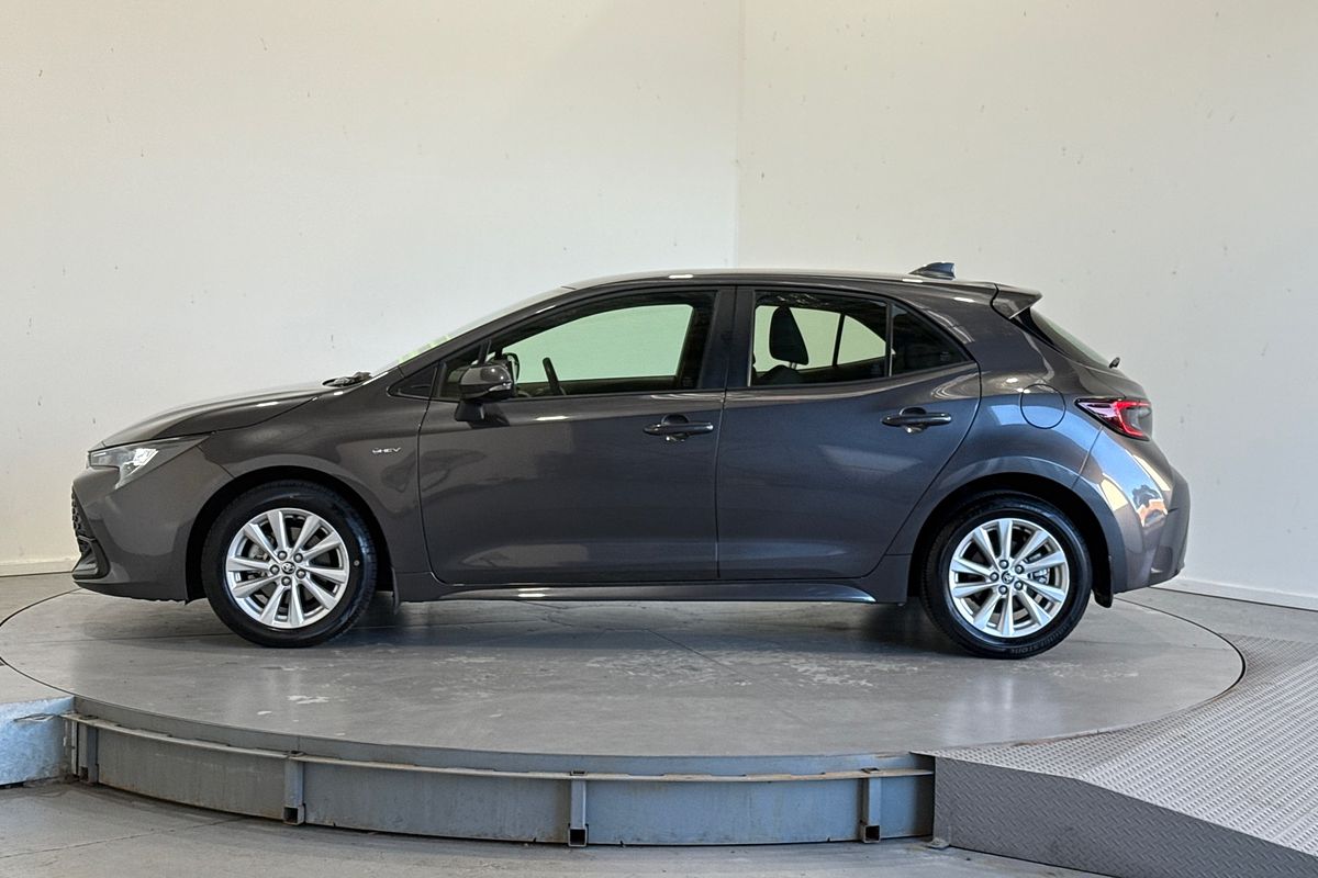 2024 Toyota Corolla Ascent Sport Hybrid ZWE219R