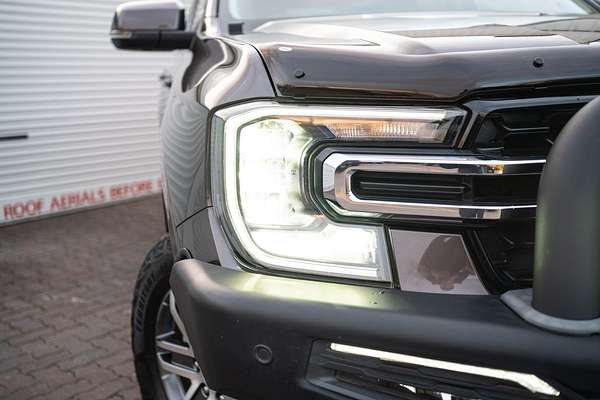 2022 Ford Everest Trend 2.0L thumb-1