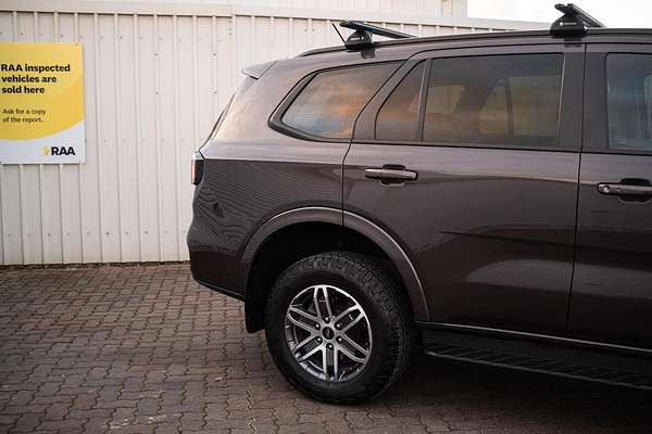 2022 Ford Everest Trend 2.0L thumb-4