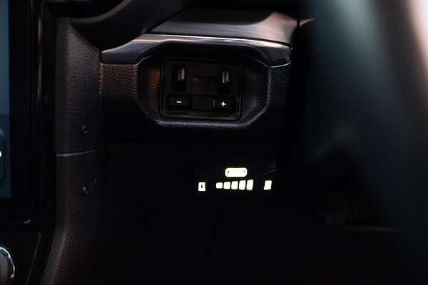 2022 Ford Everest Trend 2.0L thumb-32