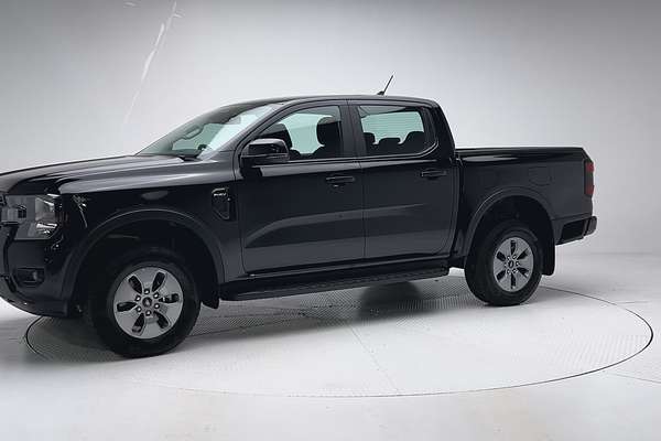 2025 Ford Ranger PHEV XLT 4X4 2.3L thumb-3