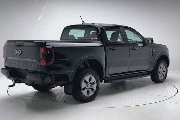 2025 Ford Ranger PHEV XLT 4X4 2.3L thumb-7