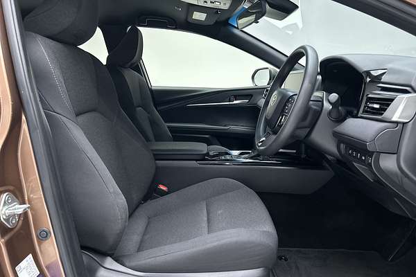 2024 Toyota Camry Ascent AXVH80R thumb-12