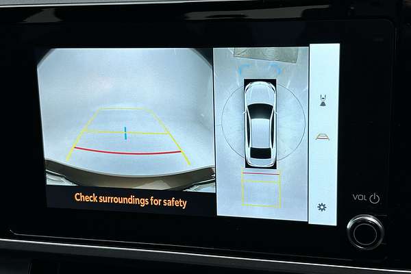 2024 Toyota Camry Ascent AXVH80R thumb-15