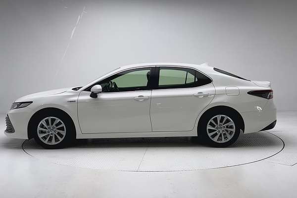 2024 Toyota Camry Ascent AXVH70R thumb-4