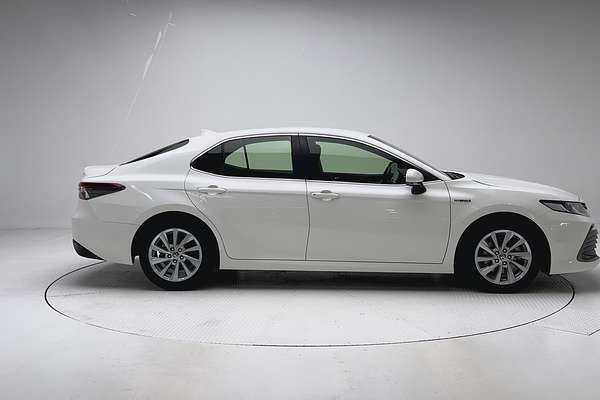 2024 Toyota Camry Ascent AXVH70R thumb-8