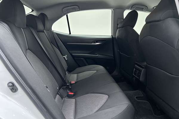 2024 Toyota Camry Ascent AXVH70R thumb-11