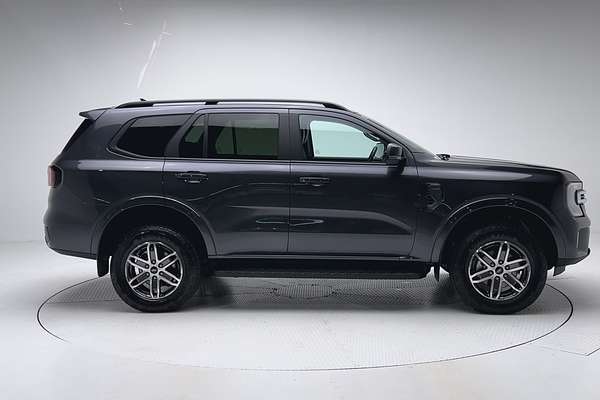2025 Ford Everest Trend 2.0L thumb-8