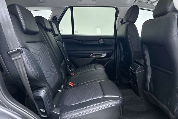 2025 Ford Everest Trend 2.0L thumb-11