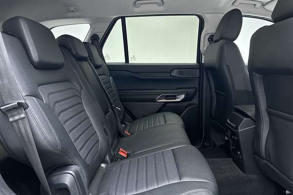 2025 Ford Everest Sport 3.0L thumb-11