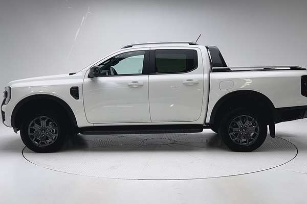 2025 Ford Ranger Wildtrak 4X4 2.0L thumb-4
