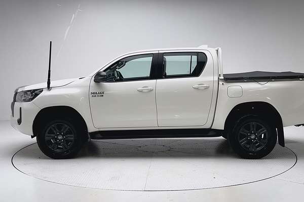 2022 Toyota Hilux SR GUN126R 4X4 thumb-4