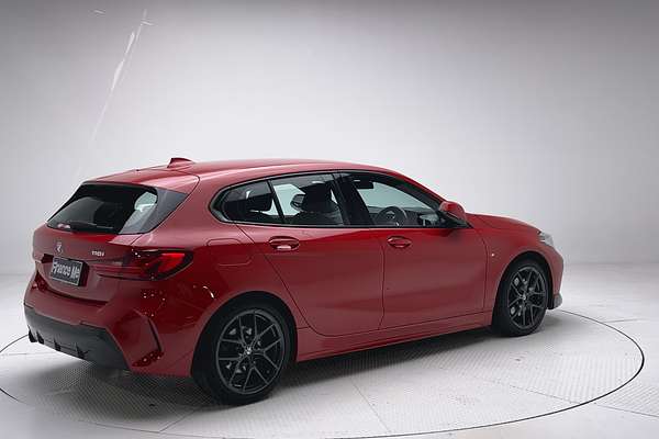 2020 BMW 1 Series 118i M Sport F40 thumb-7