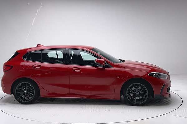 2020 BMW 1 Series 118i M Sport F40 thumb-8