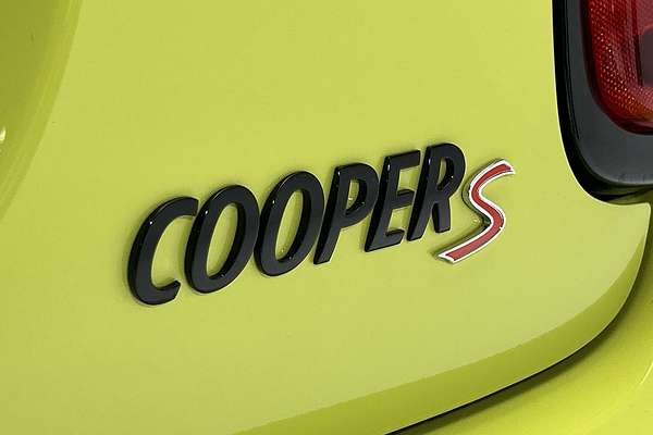 2022 MINI Convertible Cooper S MINI Yours F57 LCI-2 thumb-21
